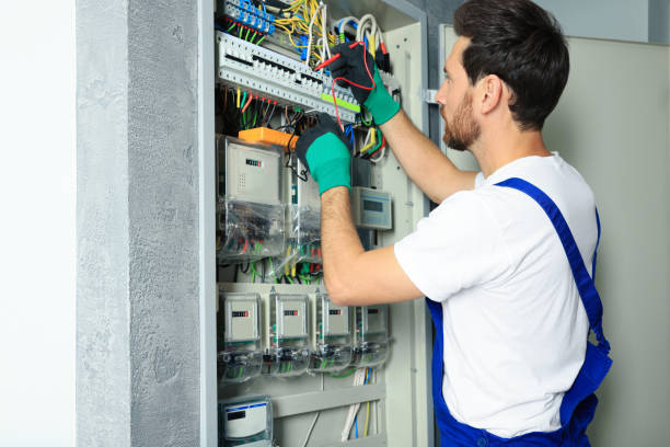 Best Local Electrician Companies  in Downey, CA