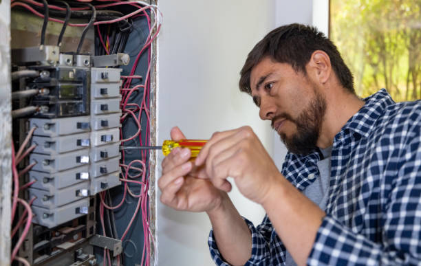 Best Electric Panel Repair  in Downey, CA